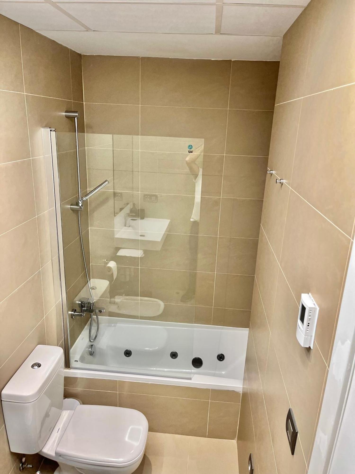 Sky Intempo Resort & Spa Benidorm Apartment Luaran gambar